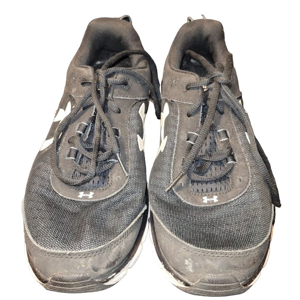 Under Armour Charged Assert Running shoes Men's size 9